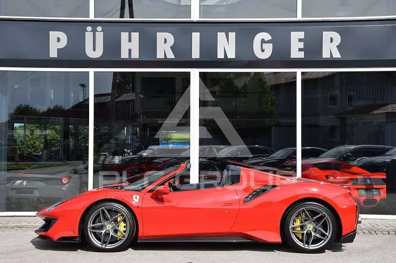 2020 Ferrari 488