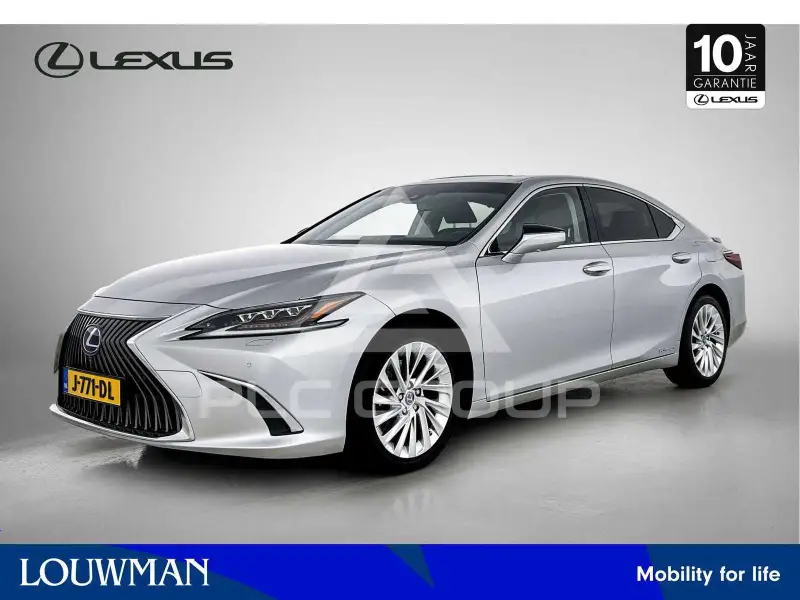2020 Lexus ES300