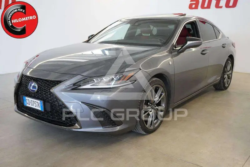 2020 Lexus ES300