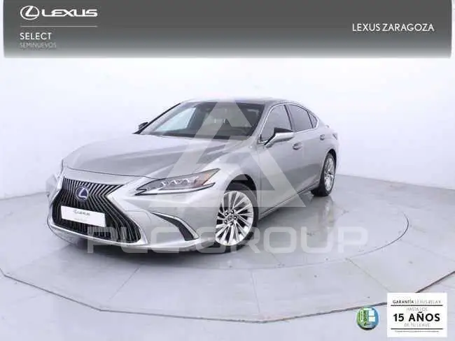 2020 Lexus ES300