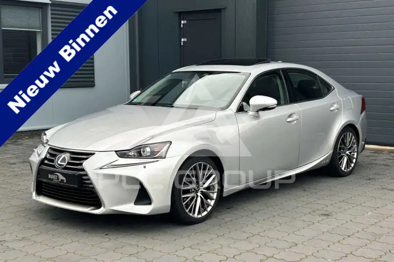 2020 Lexus IS300