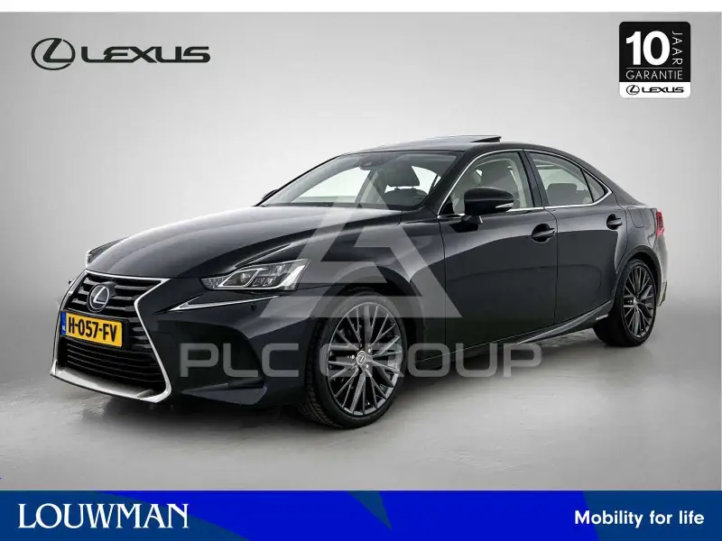 2020 Lexus IS300