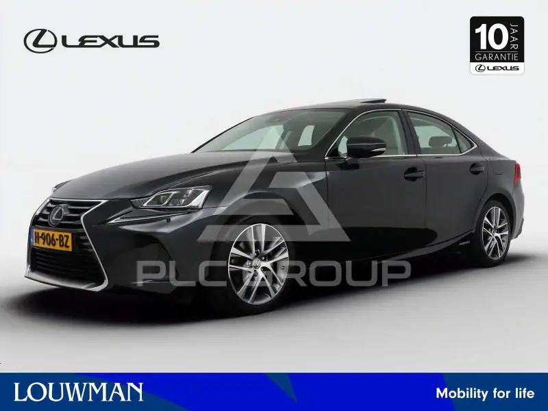 2020 Lexus IS300
