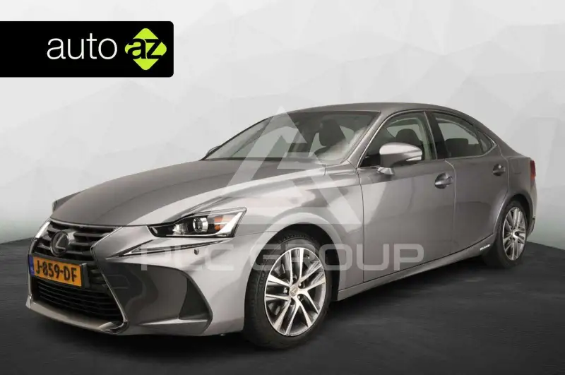 2020 Lexus IS300