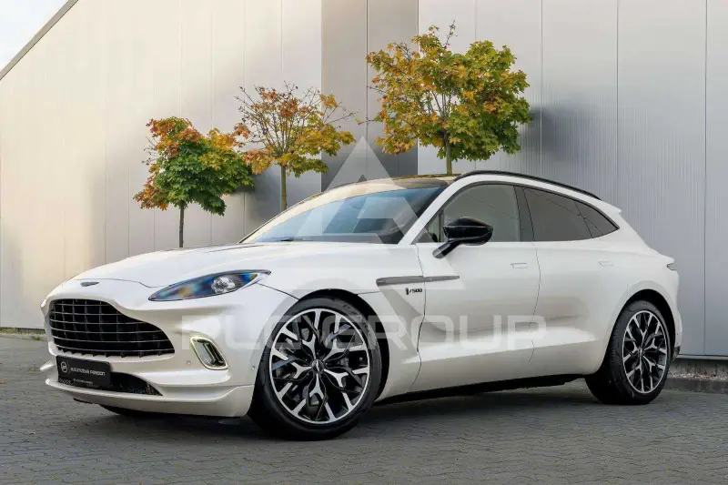 2020 Aston Martin DBX