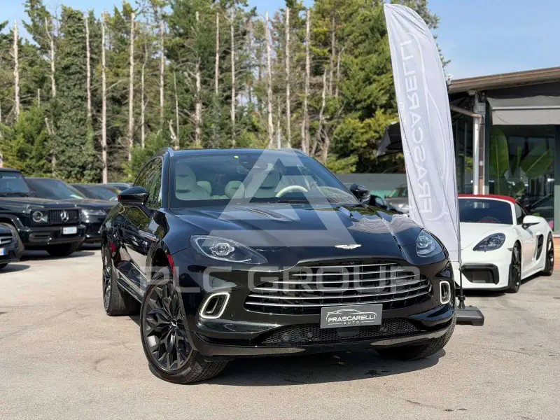 2020 Aston Martin DBX