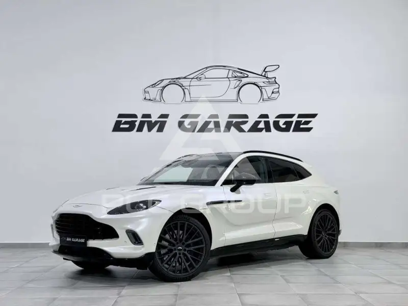 2020 Aston Martin DBX