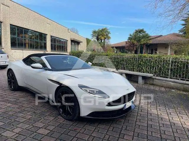 2020 Aston Martin DB11