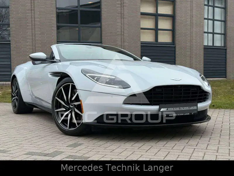 2020 Aston Martin DB11