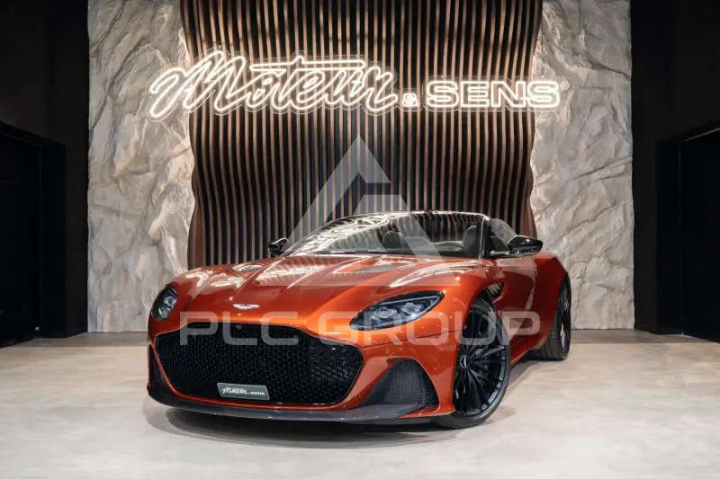 2020 Aston Martin DBS
