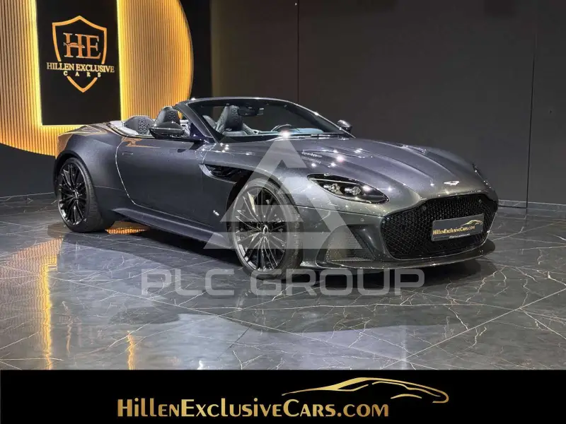2020 Aston Martin DBS