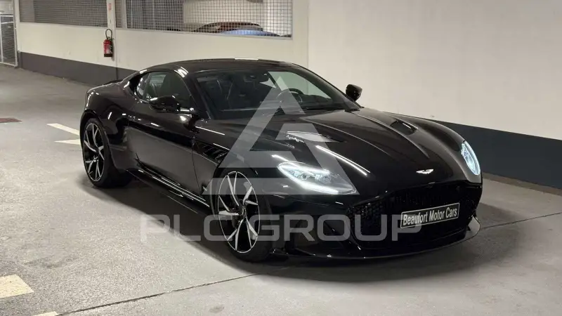 2020 Aston Martin DBS