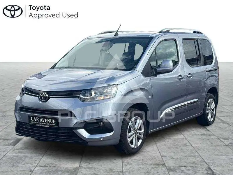 2020 Toyota VERSO