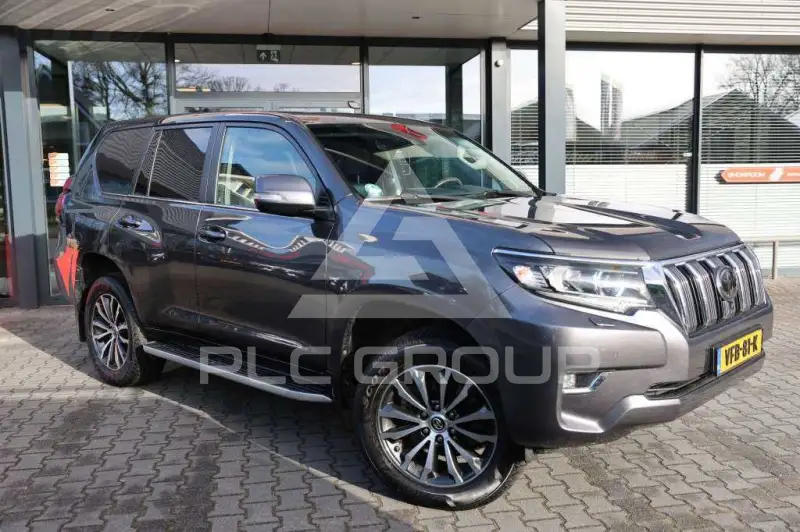 2020 Toyota LAND CRUISER