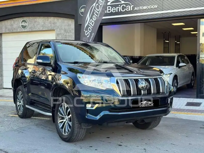 2020 Toyota LAND CRUISER