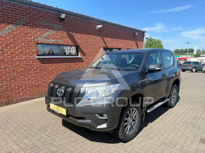 2020 Toyota LAND CRUISER