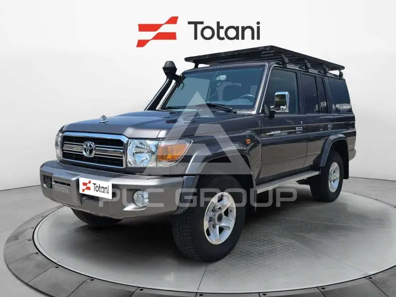 2020 Toyota LAND CRUISER
