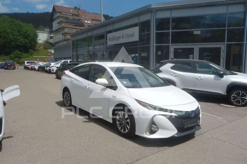 2020 Toyota PRIUS