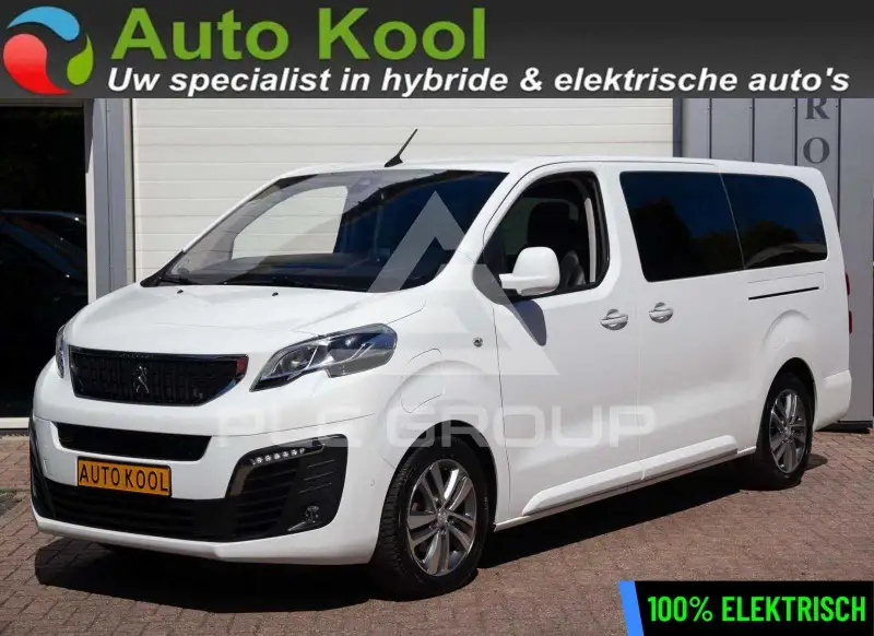 2020 Peugeot Traveller