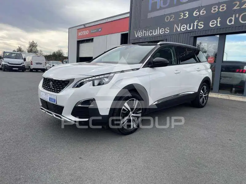 2020 Peugeot 5008