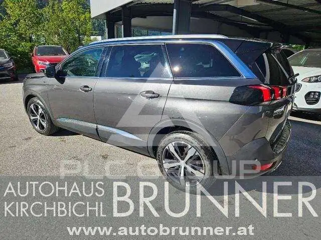 2020 Peugeot 5008