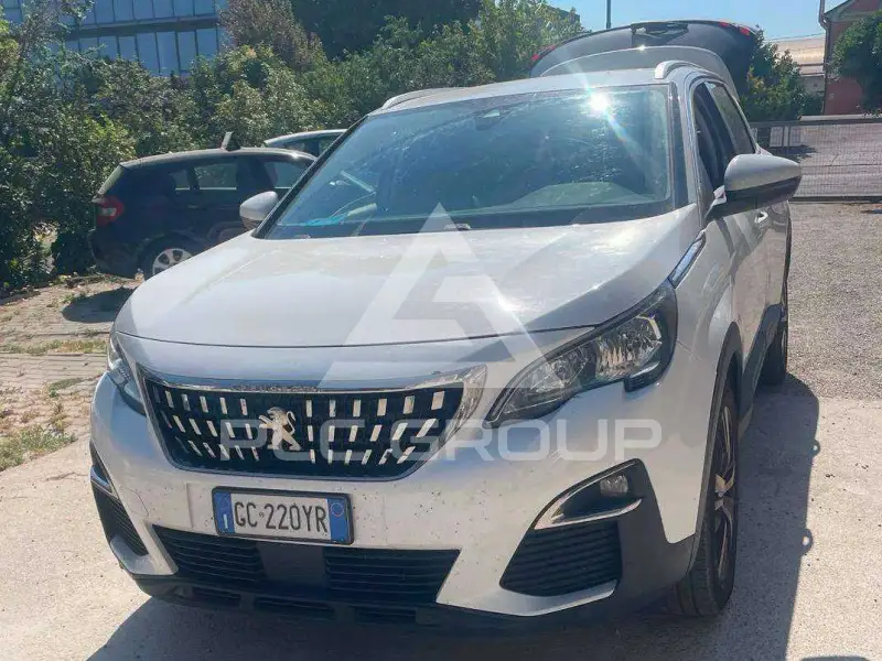 2020 Peugeot 5008