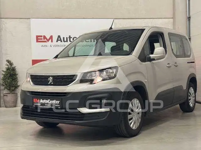 2020 Peugeot Rifter