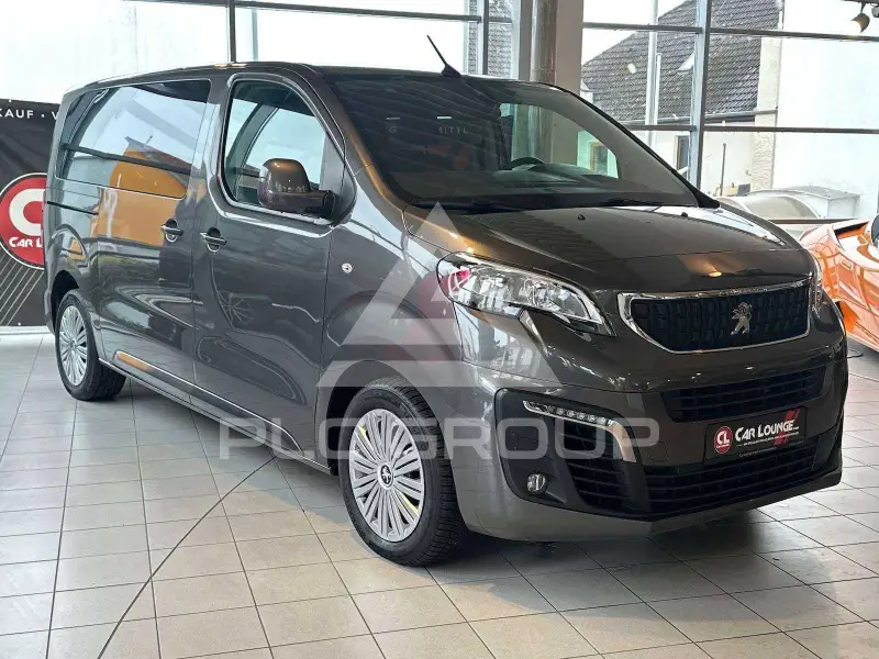 2020 Peugeot Traveller
