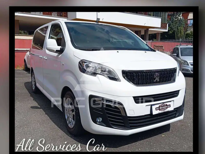 2020 Peugeot Traveller