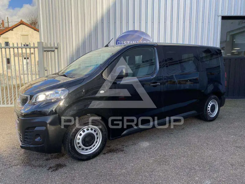 2020 Peugeot Traveller