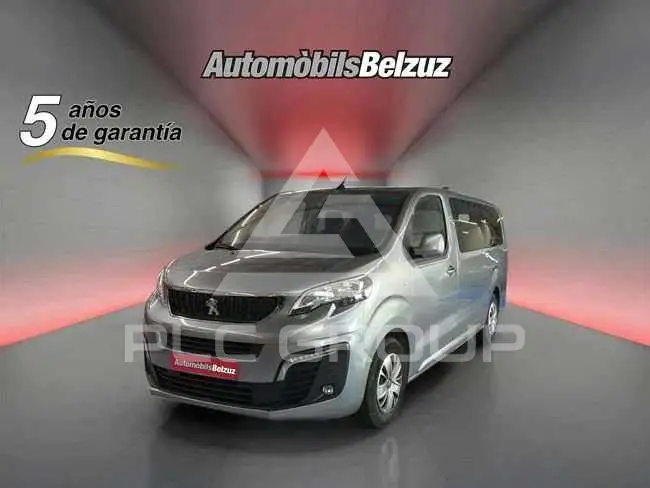 2020 Peugeot Traveller