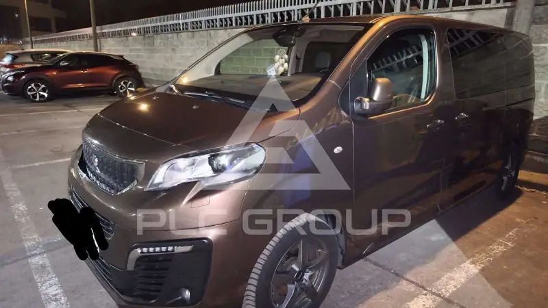 2020 Peugeot Traveller