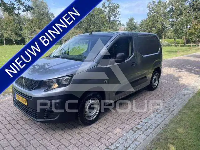 2020 Peugeot Partner