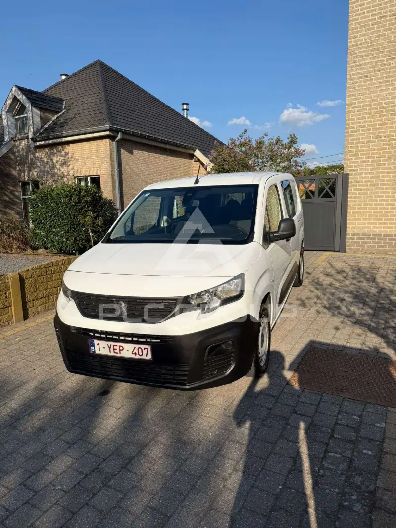 2020 Peugeot Partner