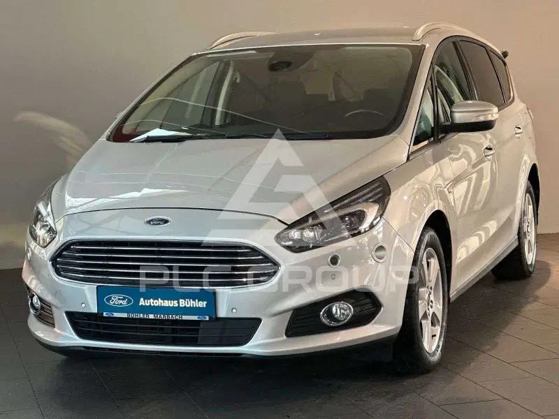 2020 Ford S-Max