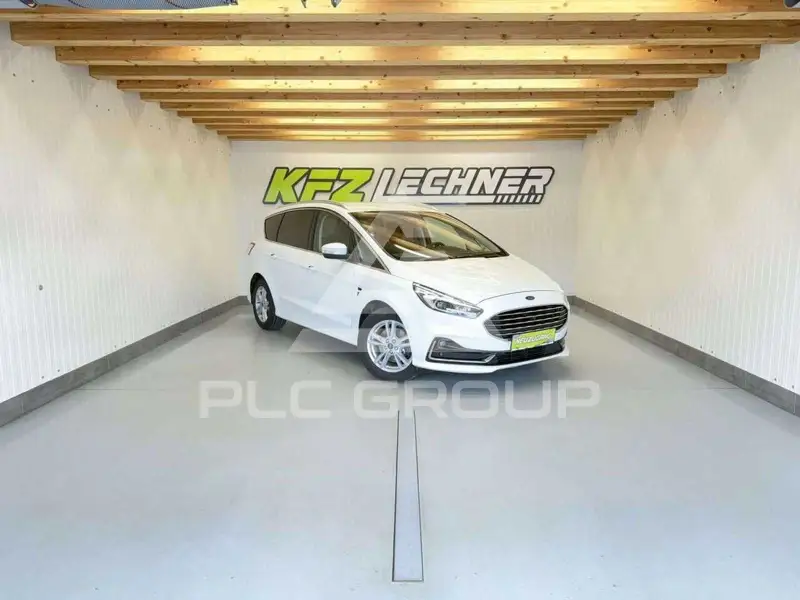 2020 Ford S-Max