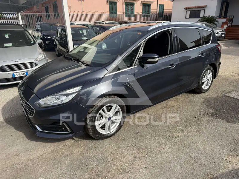 2020 Ford S-Max