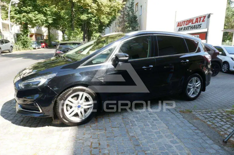 2020 Ford S-Max