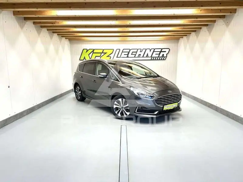 2020 Ford S-Max