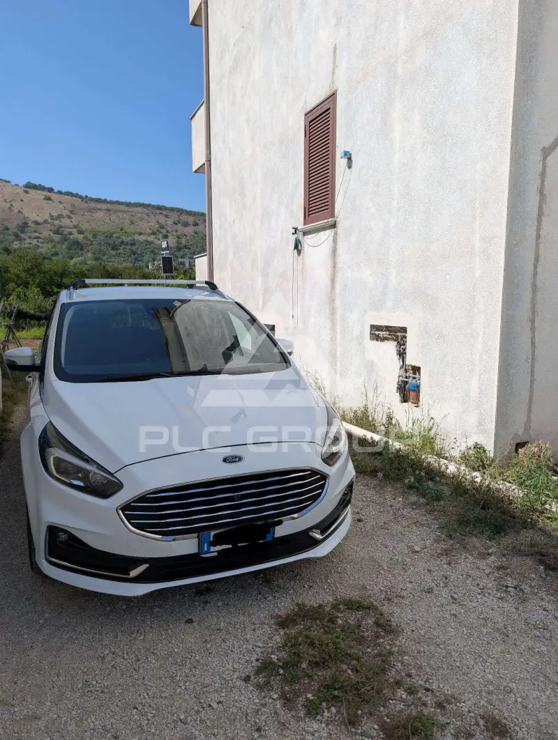 2020 Ford S-Max