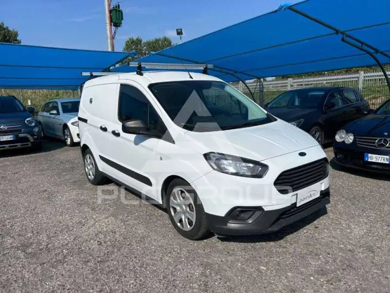 2020 Ford Courier