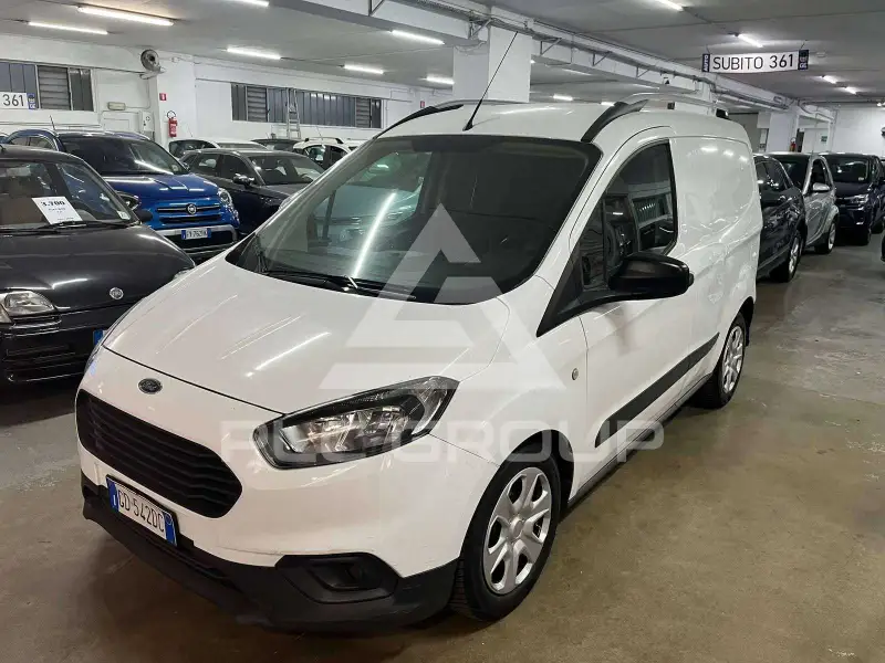 2020 Ford Courier