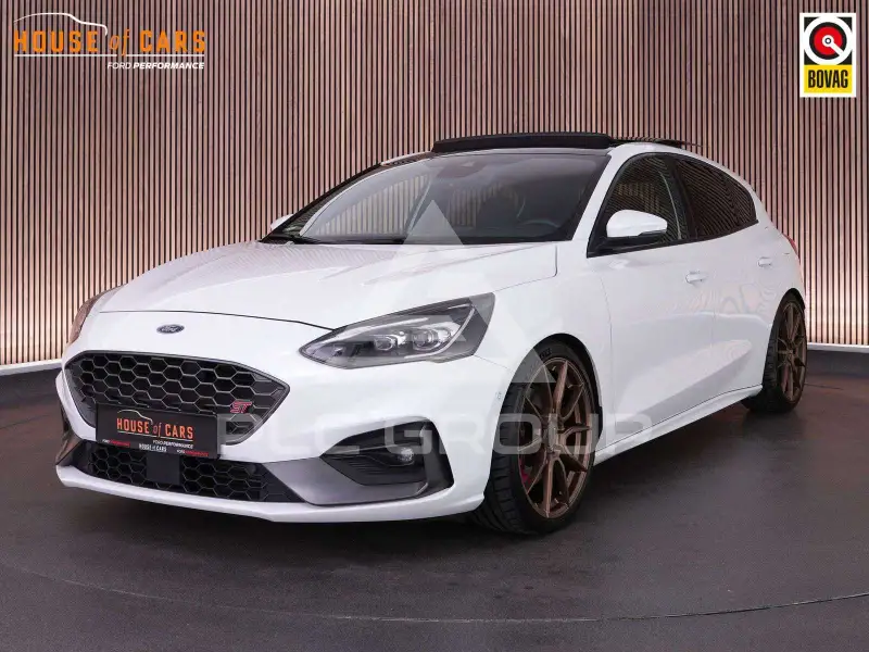 2020 Ford FOCUS