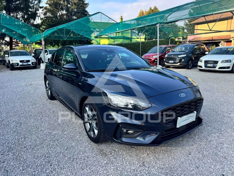 2020 Ford FOCUS