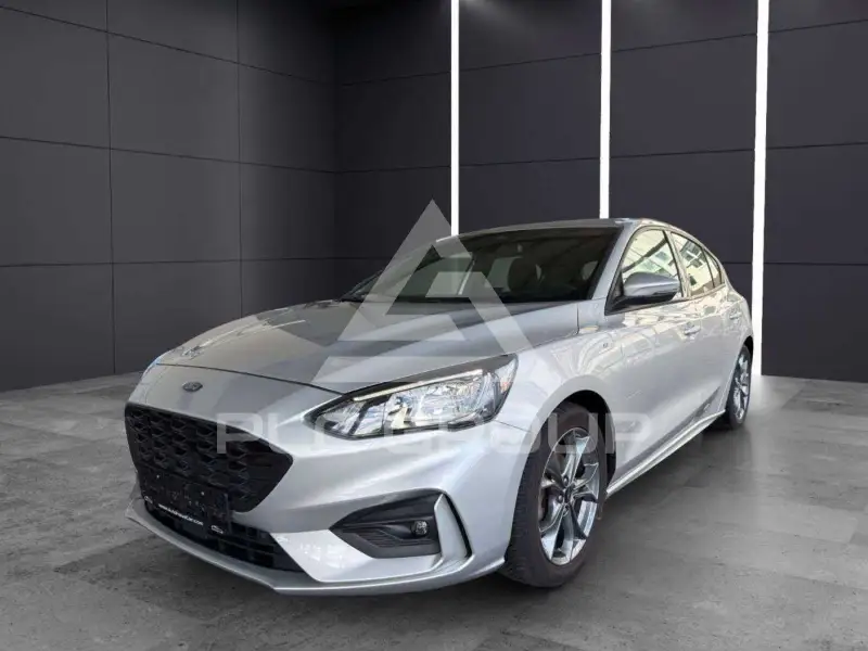2020 Ford FOCUS
