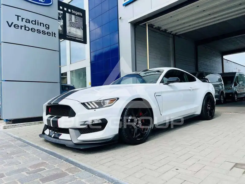 2020 Ford MUSTANG