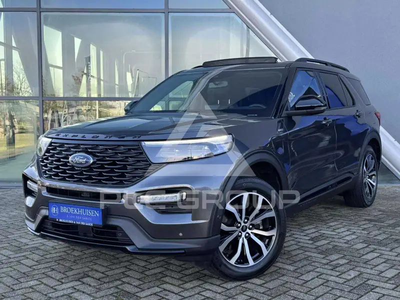2020 Ford EXPLORER