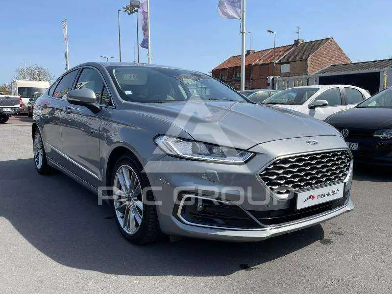2020 Ford Mondeo