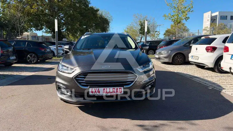 2020 Ford Mondeo