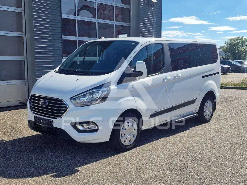 2020 Ford Tourneo
